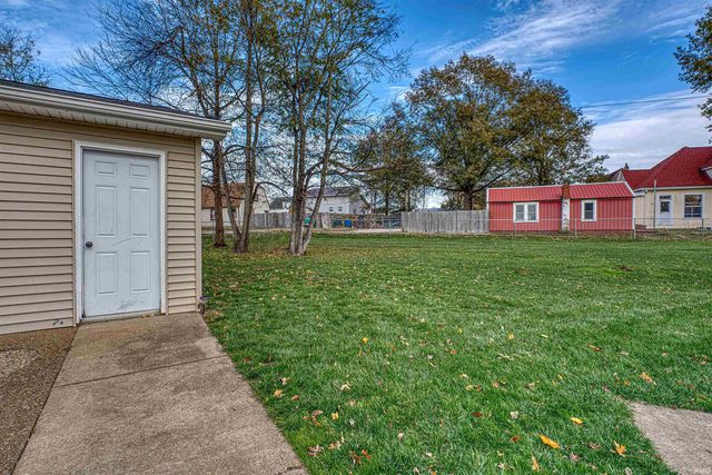 504 E Walnut Street, Boonville, IN 47601