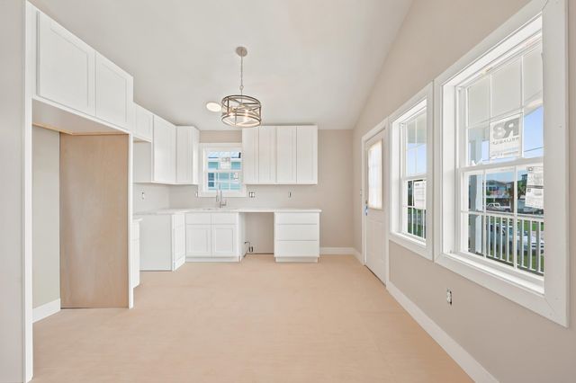 317 29th Ave. N, North Myrtle Beach, SC 29582