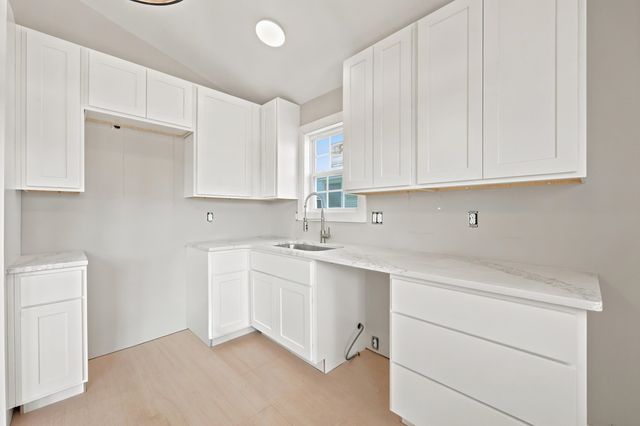 317 29th Ave. N, North Myrtle Beach, SC 29582