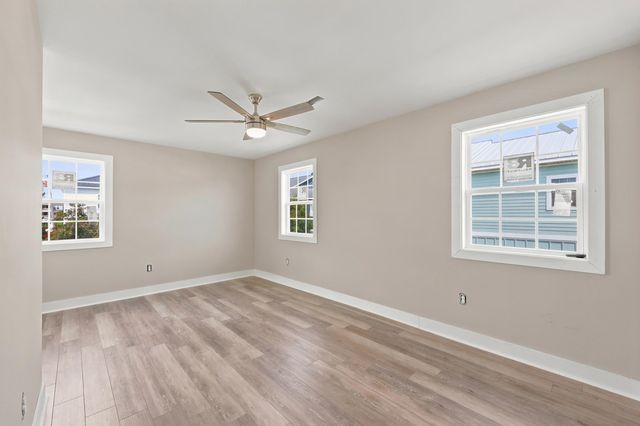 317 29th Ave. N, North Myrtle Beach, SC 29582