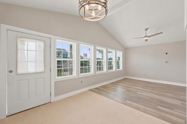 317 29th Ave. N, North Myrtle Beach, SC 29582