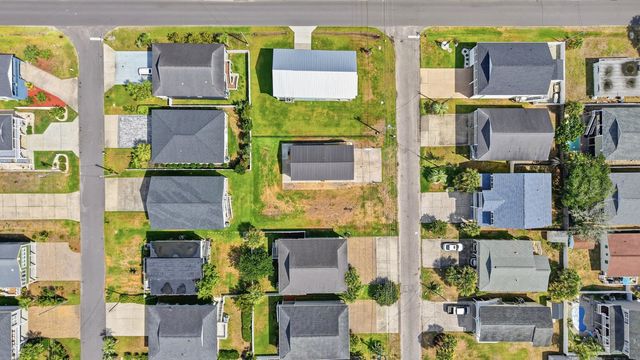 317 29th Ave. N, North Myrtle Beach, SC 29582