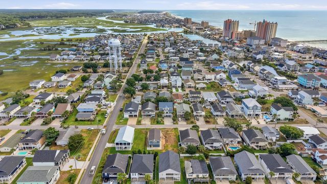 317 29th Ave. N, North Myrtle Beach, SC 29582