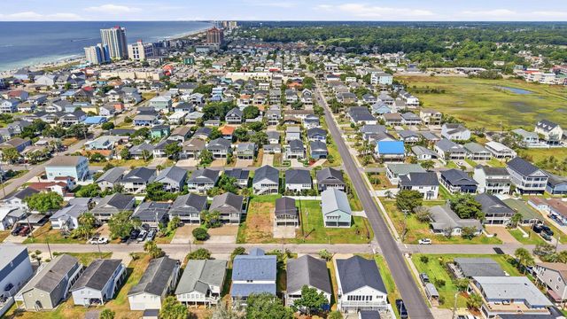 317 29th Ave. N, North Myrtle Beach, SC 29582