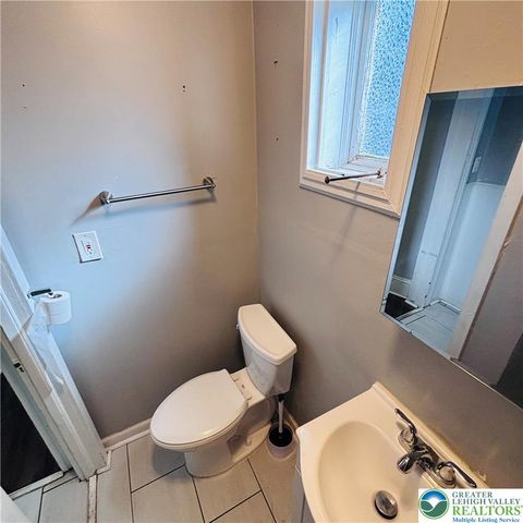 1154 Washington 1, Easton, PA 18042