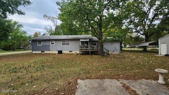 202 N 2nd Avenue, Columbus, KS 66725