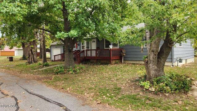 202 N 2nd Avenue, Columbus, KS 66725