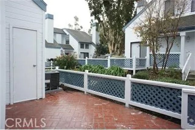 133 Fallingstar, Irvine, CA 92614