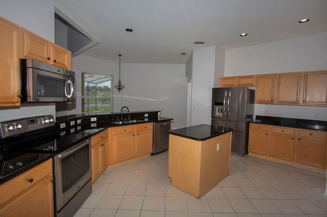 664 CEDAR FOREST CIRCLE, Orlando, FL 32828