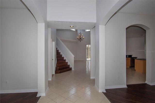 664 CEDAR FOREST CIRCLE, Orlando, FL 32828