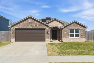 1700 Hermitage Drive, Centerton, AR 72719