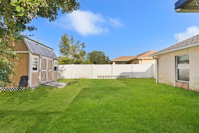 10 Rolling Pl, Palm Coast, FL 32164