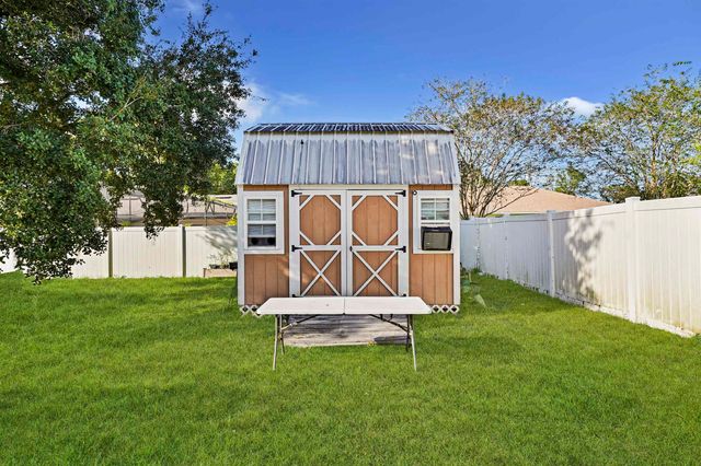 10 Rolling Pl, Palm Coast, FL 32164