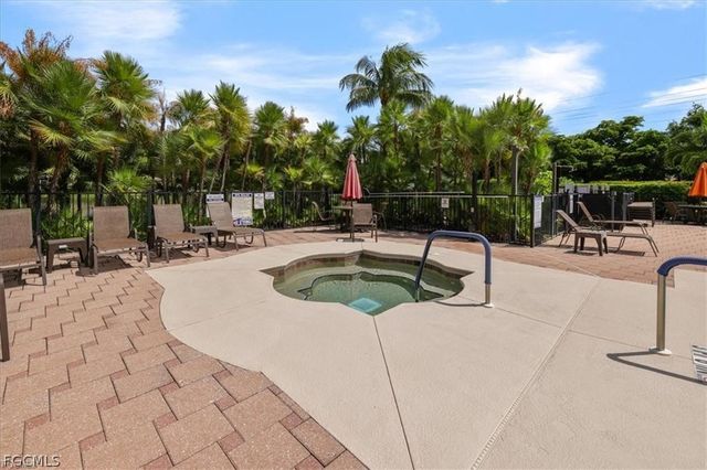 8261 Pathfinder LOOP 738, Fort Myers, FL 33919