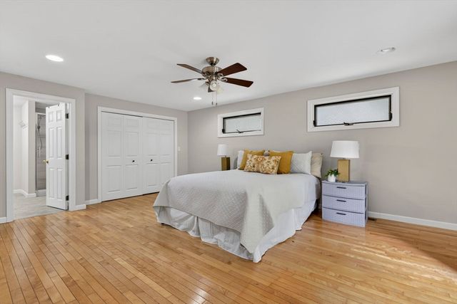 10 Mountain Rd, Brookline, NH 03033