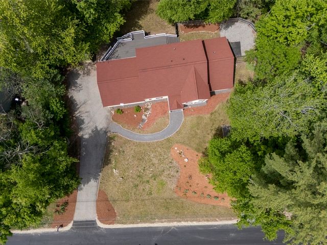 10 Mountain Rd, Brookline, NH 03033