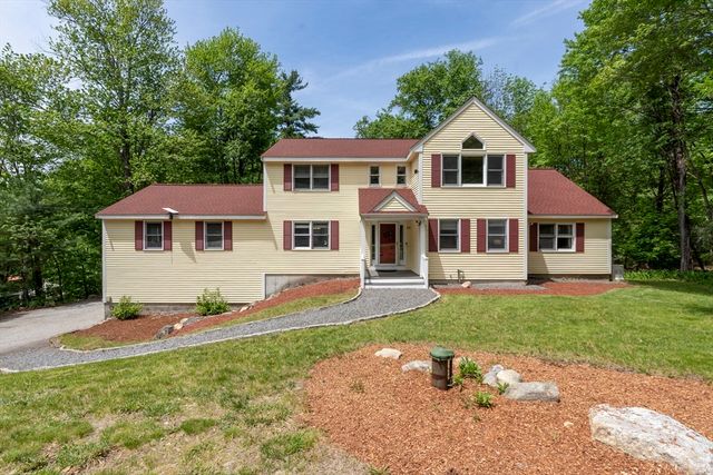10 Mountain Rd, Brookline, NH 03033