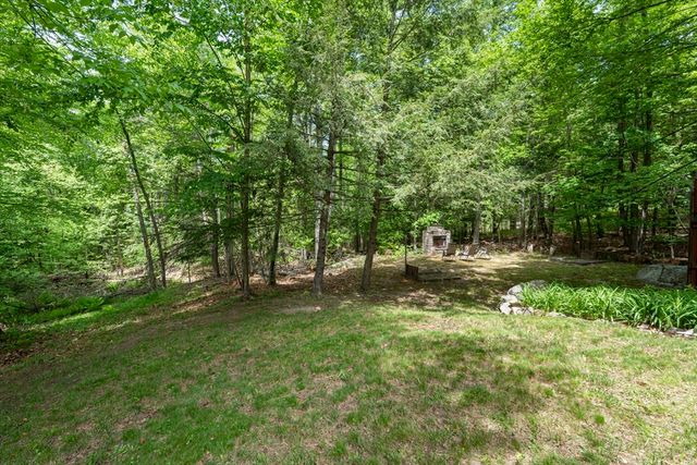 10 Mountain Rd, Brookline, NH 03033