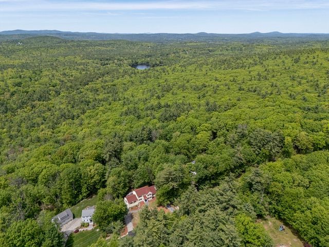 10 Mountain Rd, Brookline, NH 03033