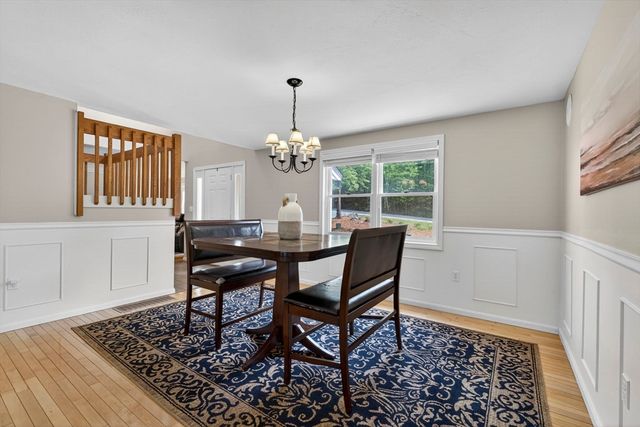 10 Mountain Rd, Brookline, NH 03033