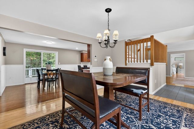 10 Mountain Rd, Brookline, NH 03033