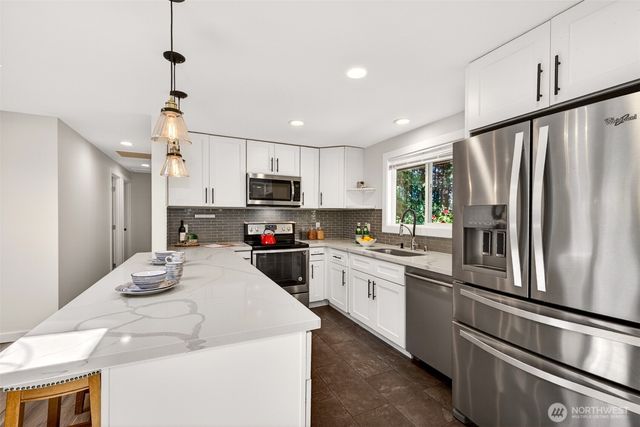 12845 109th Avenue NE, Kirkland, WA 98034