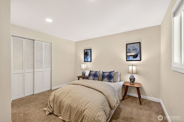 12845 109th Avenue NE, Kirkland, WA 98034