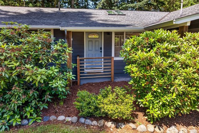 12845 109th Avenue NE, Kirkland, WA 98034