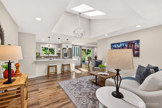 12845 109th Avenue NE, Kirkland, WA 98034