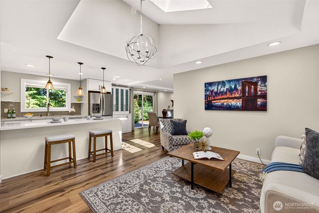 12845 109th Avenue NE, Kirkland, WA 98034