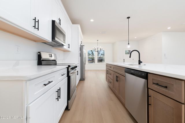 265 CRESTVIEW Drive, Palatka, FL 32177