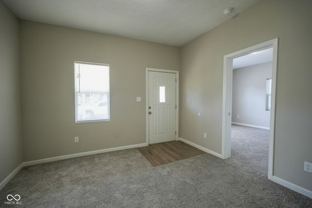 822 W 11th Street, Anderson, IN 46016