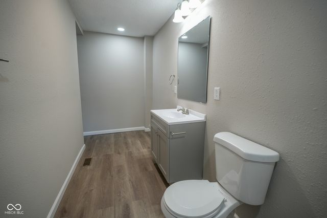 822 W 11th Street, Anderson, IN 46016