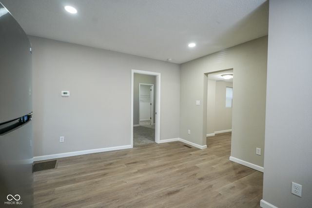822 W 11th Street, Anderson, IN 46016