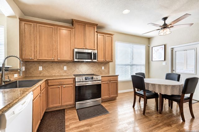5317 CILANTRO PL, Leon Valley, TX 78238