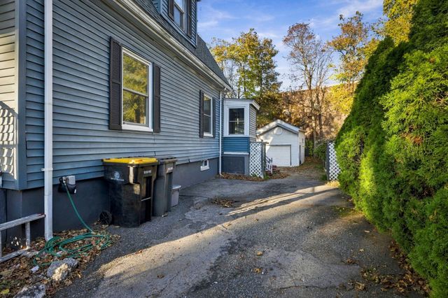 40 Beaver St, Framingham, MA 01702
