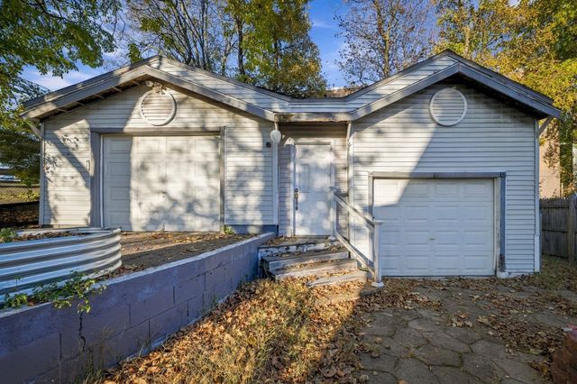 40 Beaver St, Framingham, MA 01702