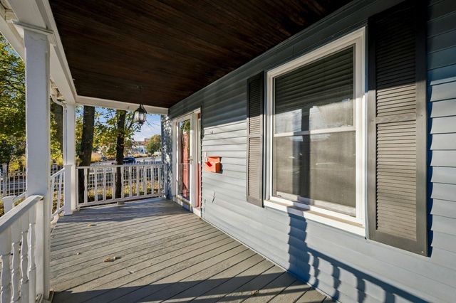 40 Beaver St, Framingham, MA 01702