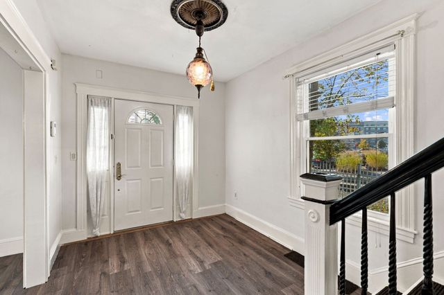 40 Beaver St, Framingham, MA 01702