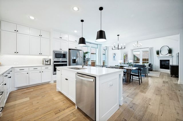 921 Gladewater Drive, Prosper, TX 75078