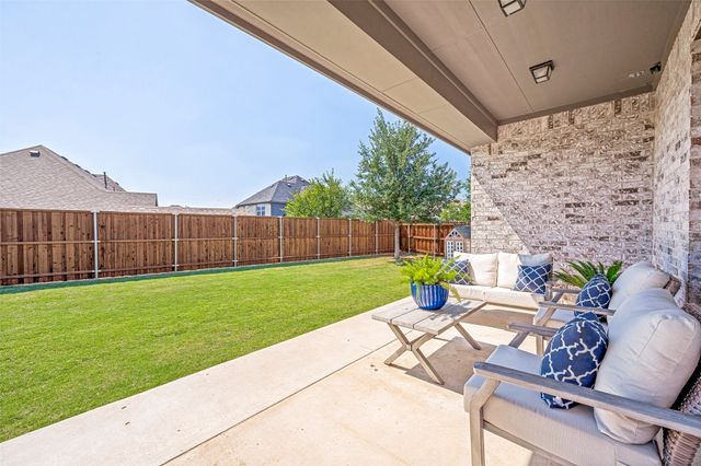 921 Gladewater Drive, Prosper, TX 75078