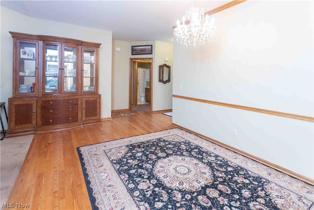 658 Ridgecliff Street 6, Tallmadge, OH 44278