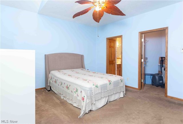658 Ridgecliff Street 6, Tallmadge, OH 44278