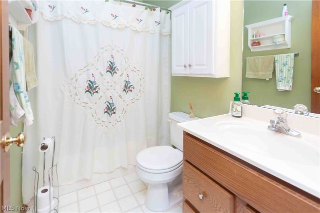 658 Ridgecliff Street 6, Tallmadge, OH 44278