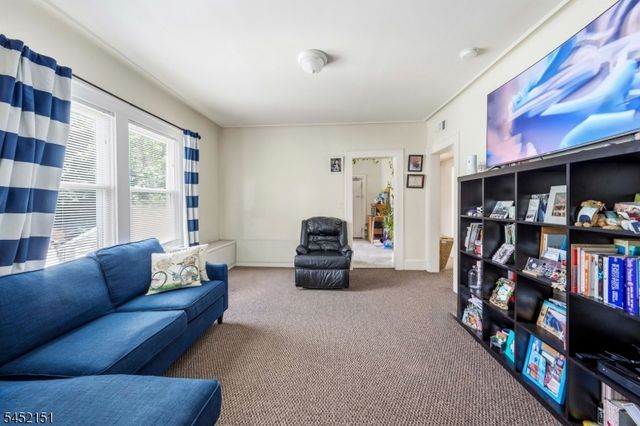 11 Evergreen Ave, Bloomfield Twp., NJ 07003