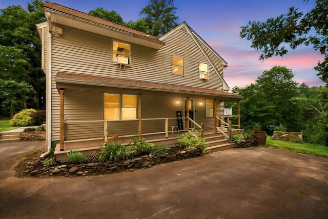 73 Glendale Rd, Hampden, MA 01036
