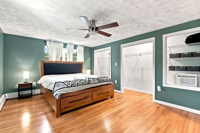 73 Glendale Rd, Hampden, MA 01036