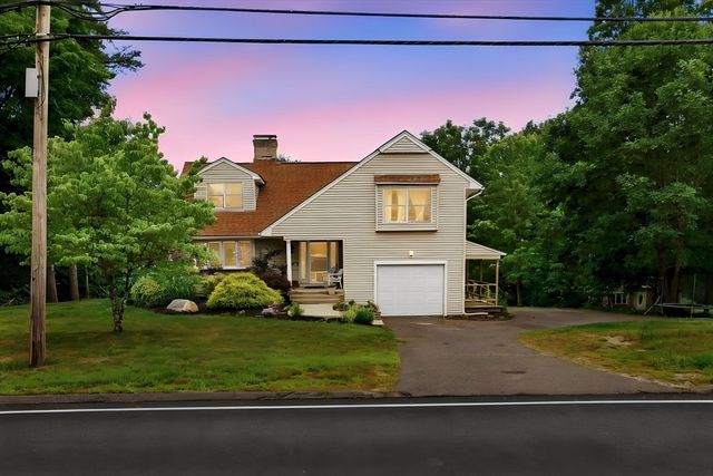 73 Glendale Rd, Hampden, MA 01036