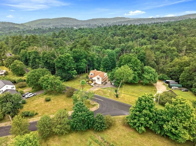 73 Glendale Rd, Hampden, MA 01036