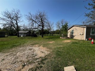 506 W 2nd ST, Elgin, TX 78621